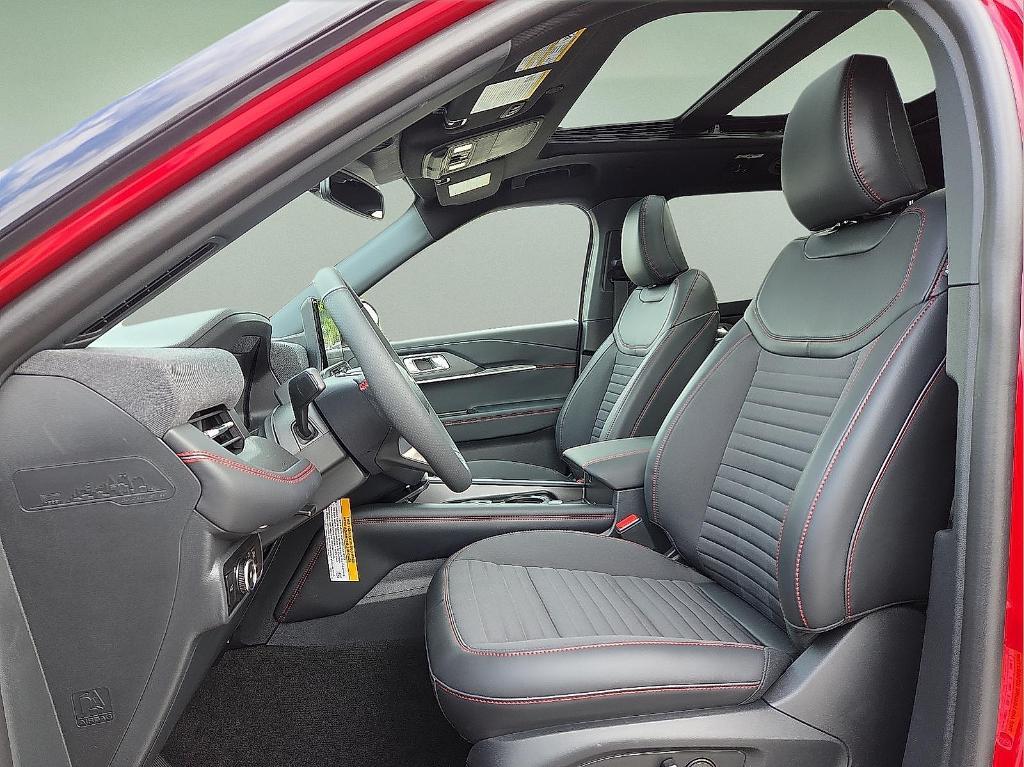 new 2025 Ford Explorer car, priced at $47,959