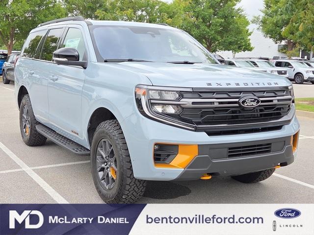 new 2025 Ford Expedition car, priced at $85,780