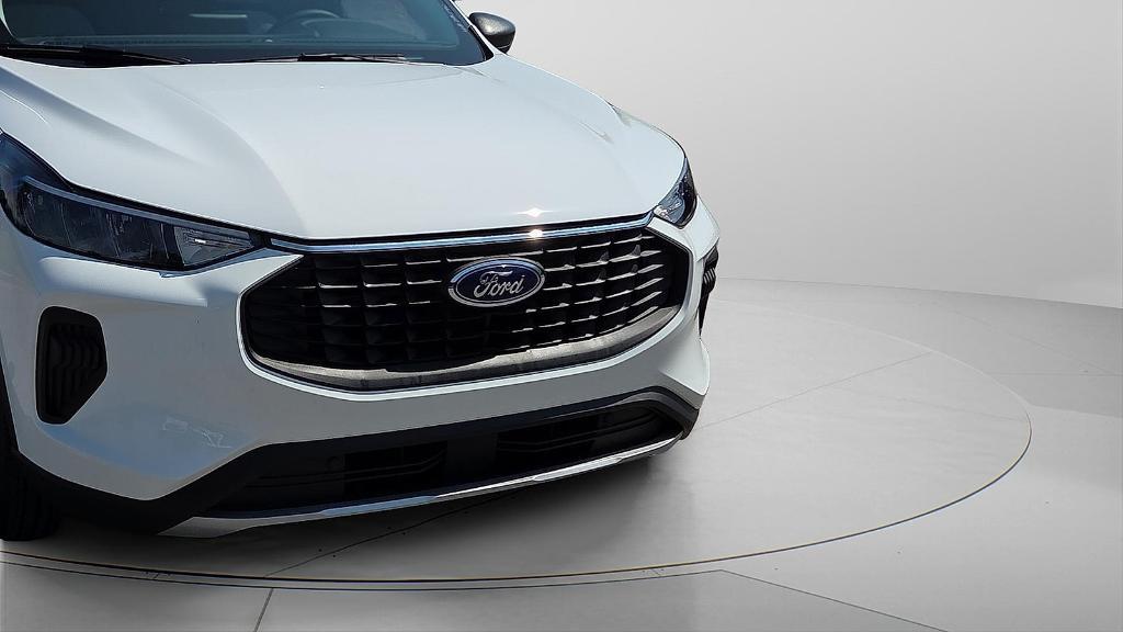 new 2025 Ford Escape car, priced at $24,224