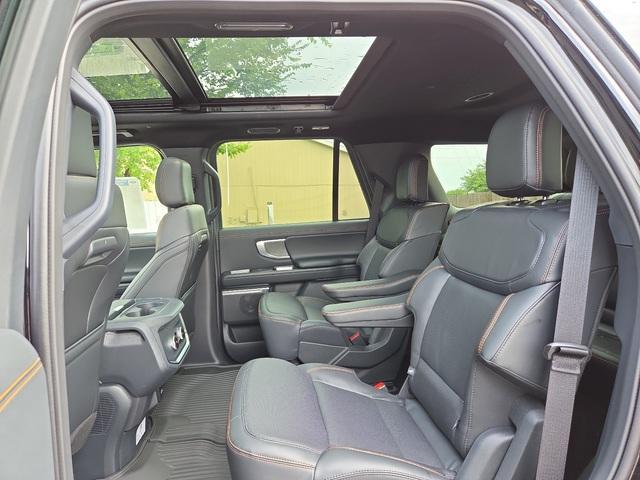 new 2025 Ford Expedition car, priced at $84,040