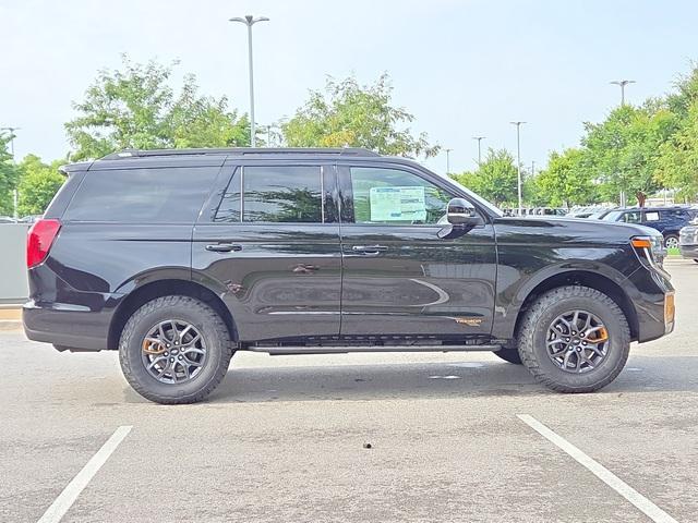 new 2025 Ford Expedition car, priced at $84,040