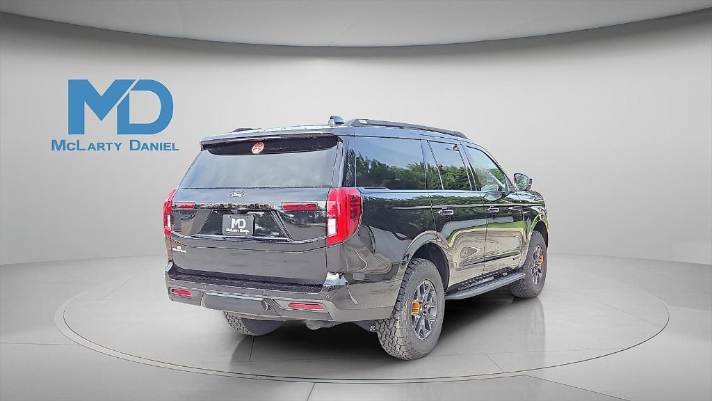 new 2025 Ford Expedition car, priced at $81,519