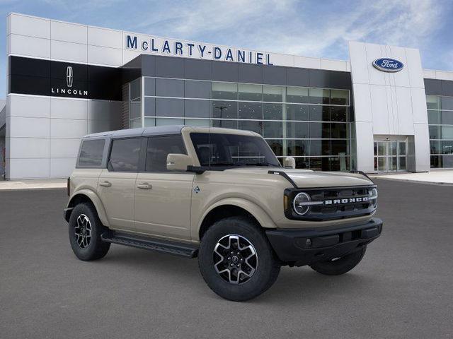 new 2025 Ford Bronco car, priced at $53,759