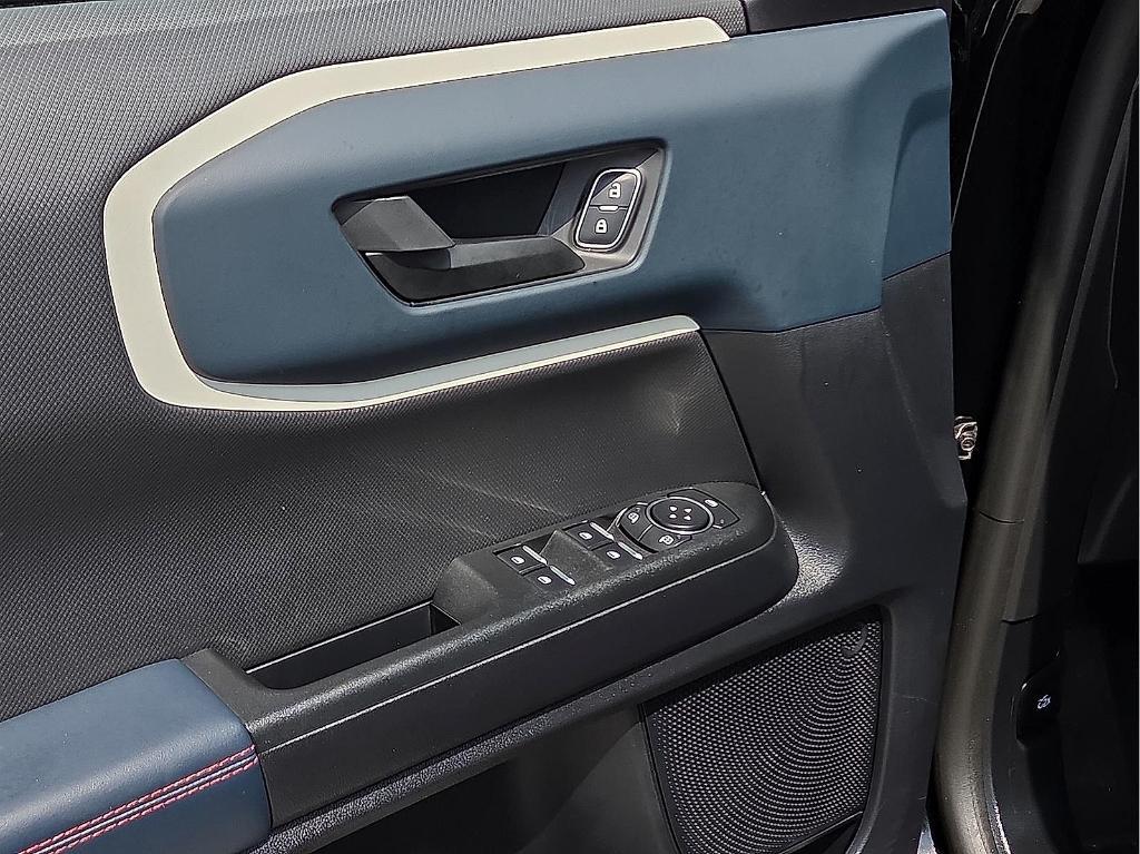 new 2025 Ford Bronco Sport car, priced at $32,977