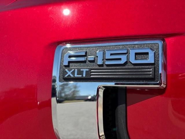 new 2025 Ford F-150 car, priced at $54,042