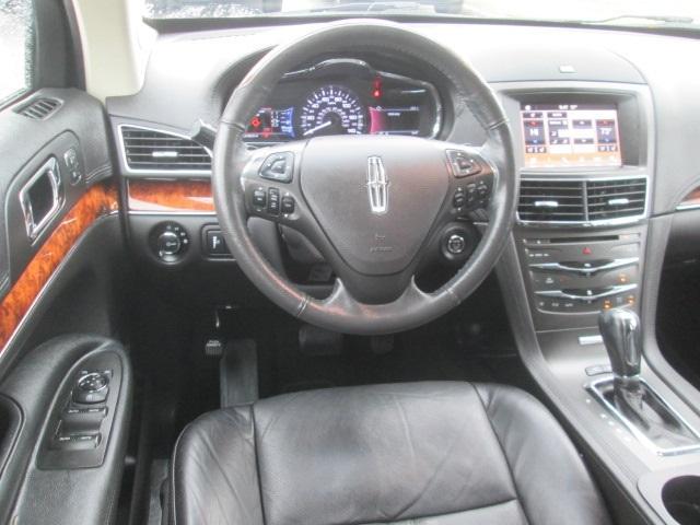 used 2019 Lincoln MKT car, priced at $21,577