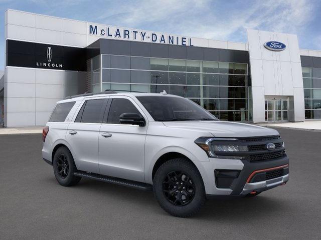 new 2024 Ford Expedition car, priced at $71,354