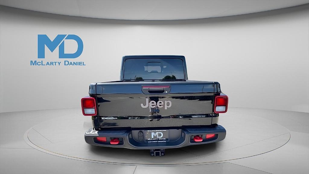 used 2023 Jeep Gladiator car, priced at $41,391