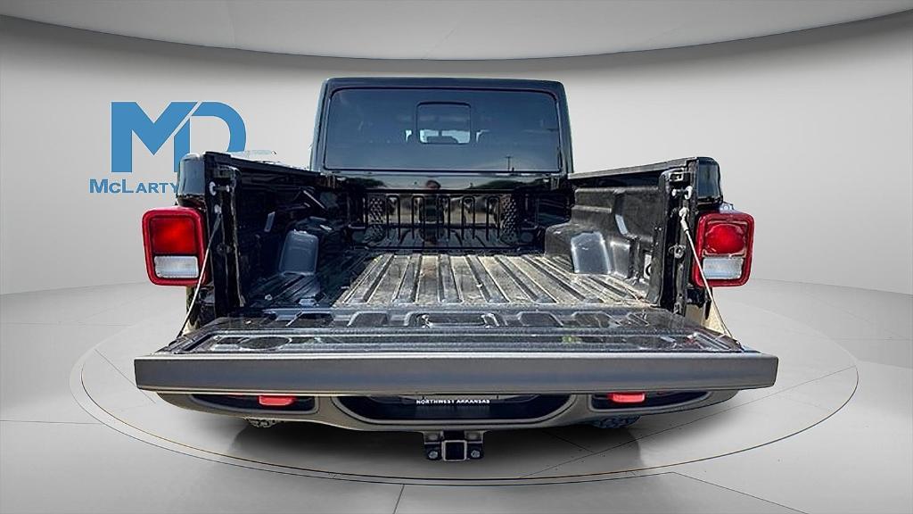 used 2023 Jeep Gladiator car, priced at $41,391