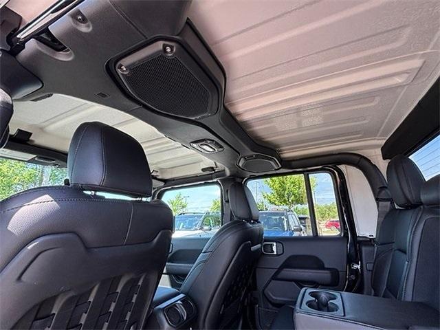 used 2023 Jeep Gladiator car, priced at $41,863