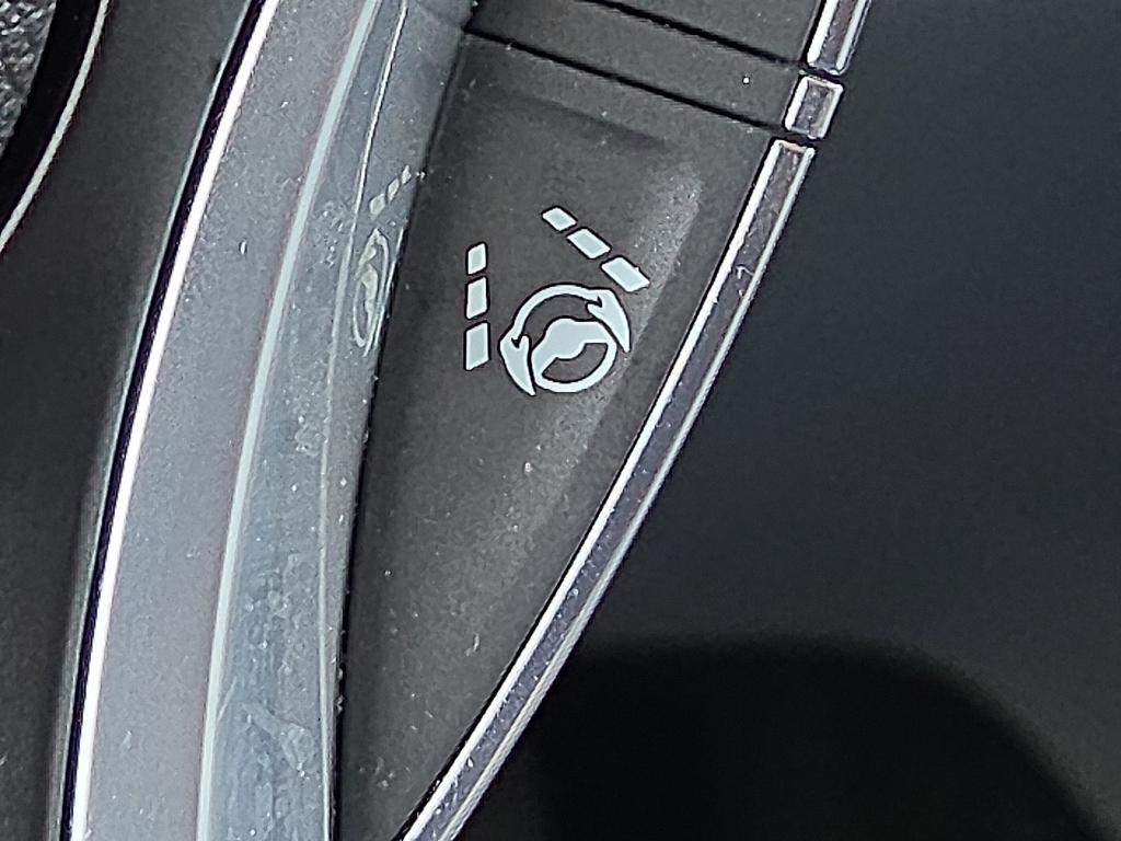 used 2018 Acura MDX car, priced at $20,595