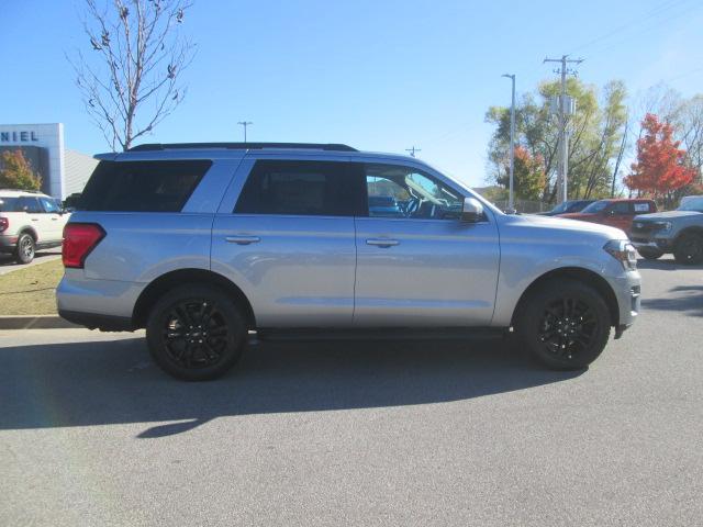 new 2024 Ford Expedition car, priced at $62,997