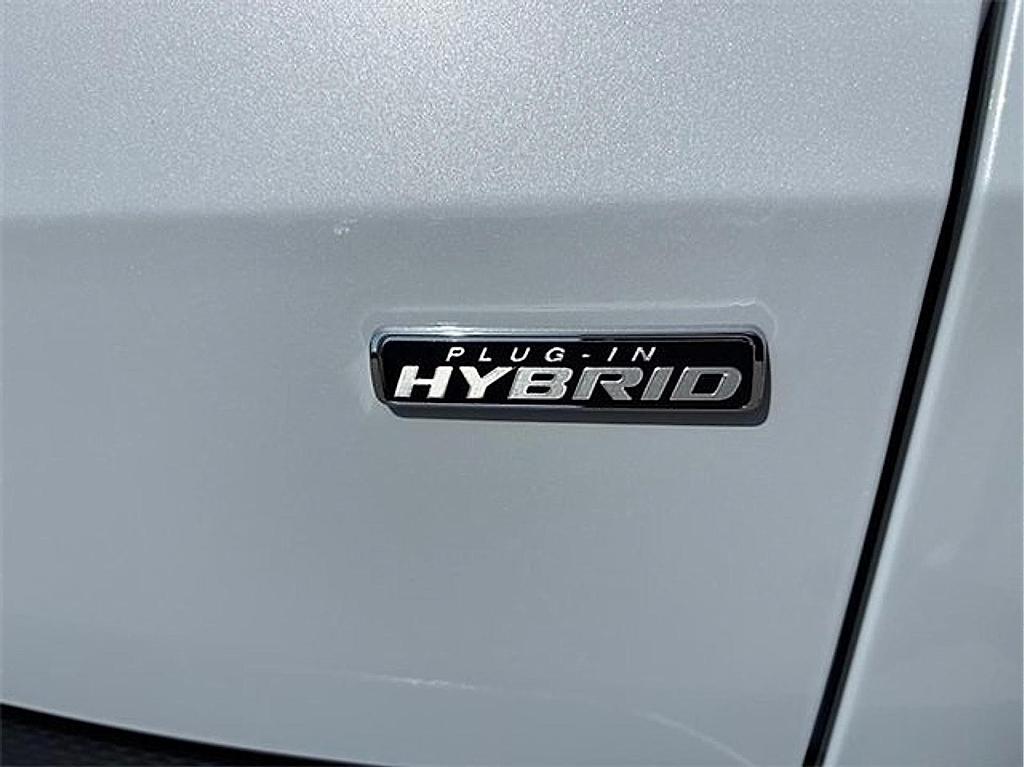 new 2025 Ford Escape car, priced at $26,525