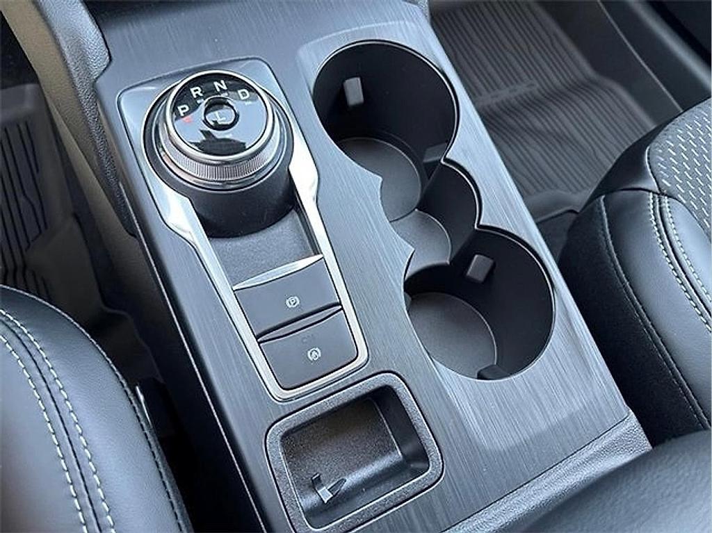new 2025 Ford Escape car, priced at $26,525