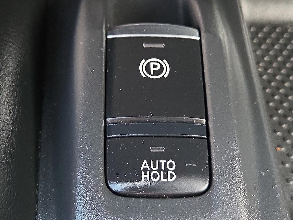 used 2020 Nissan Rogue car, priced at $17,895