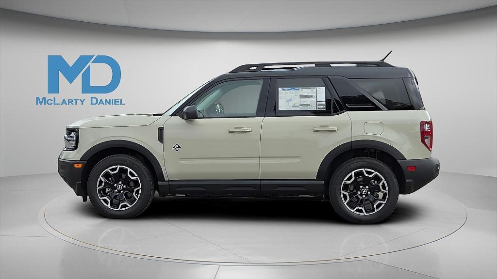 new 2025 Ford Bronco Sport car, priced at $31,052