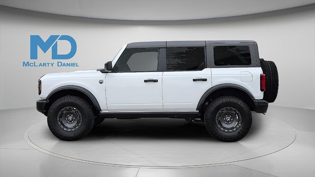 new 2025 Ford Bronco car, priced at $49,020