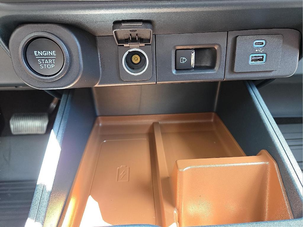 used 2024 Ford Maverick car, priced at $35,879