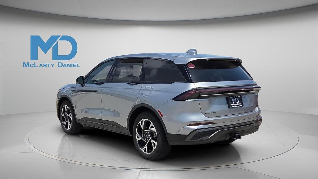 new 2025 Lincoln Nautilus car, priced at $54,793
