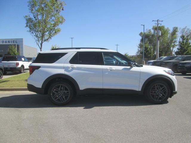 new 2025 Ford Explorer car, priced at $58,126