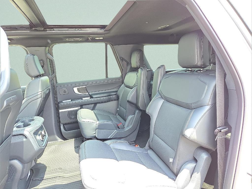new 2025 Ford Expedition Max car, priced at $84,441