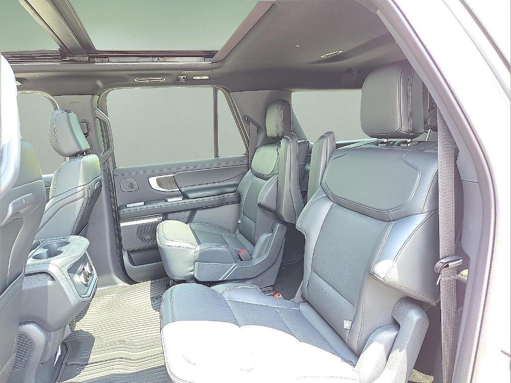 new 2025 Ford Expedition Max car, priced at $81,774