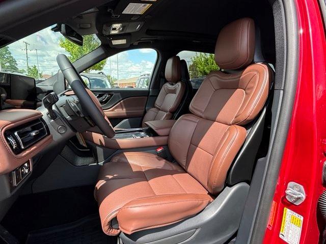 new 2025 Lincoln Aviator car, priced at $72,777