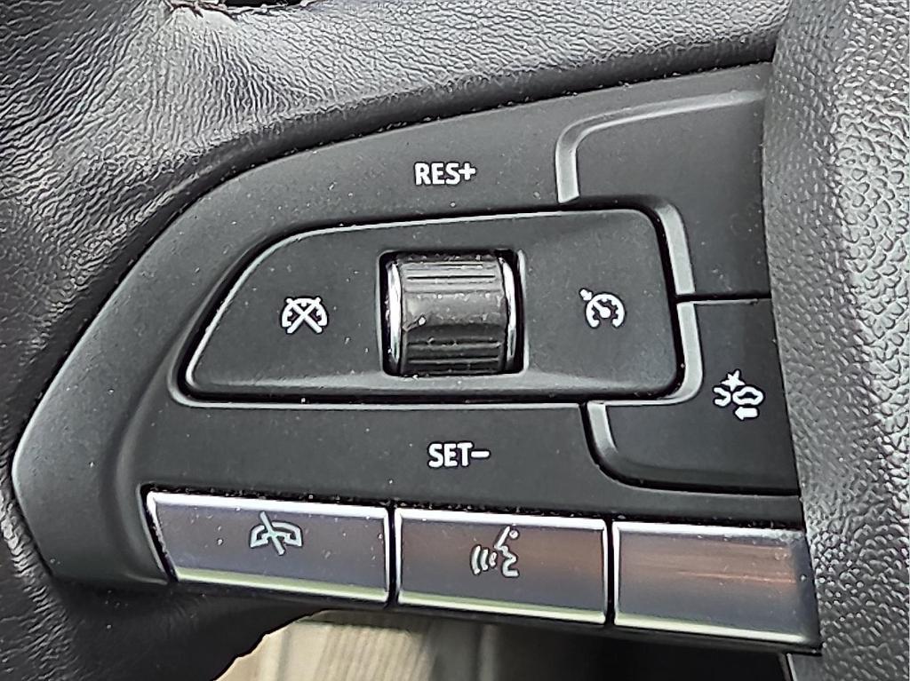 used 2024 Cadillac XT4 car, priced at $36,275