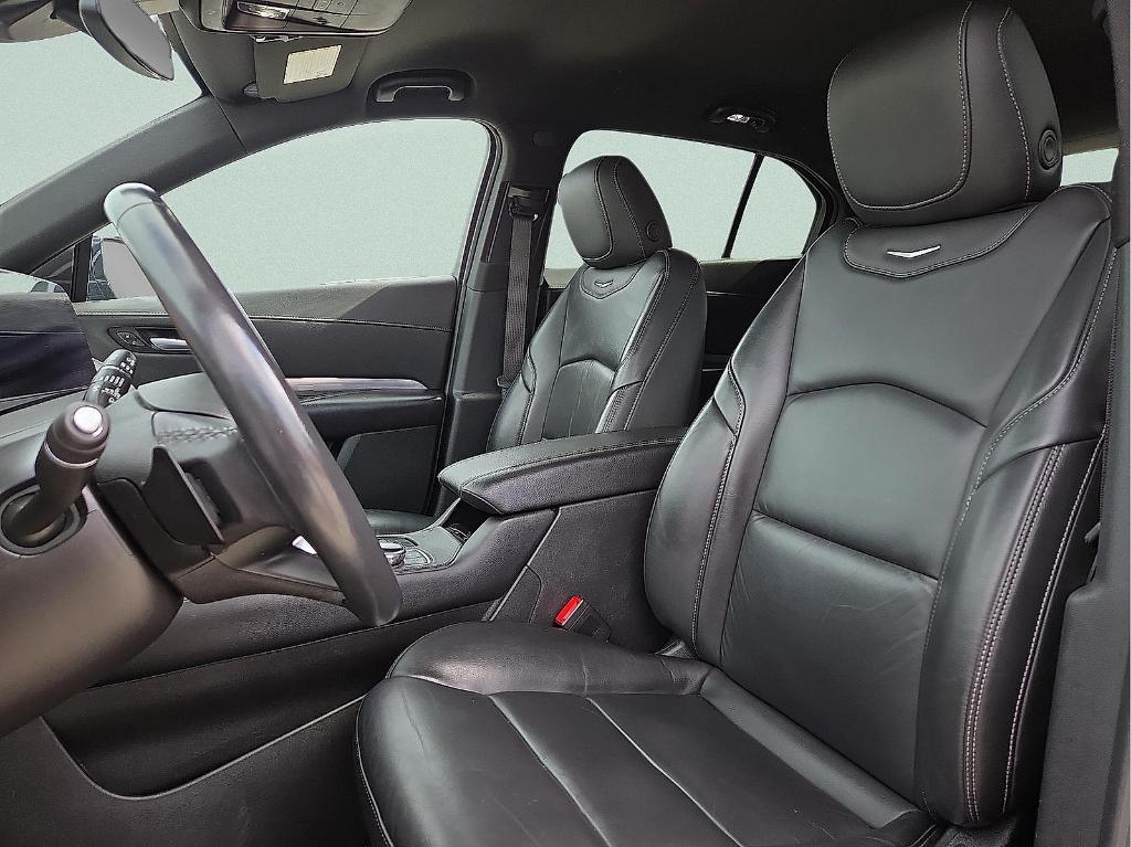 used 2024 Cadillac XT4 car, priced at $36,275
