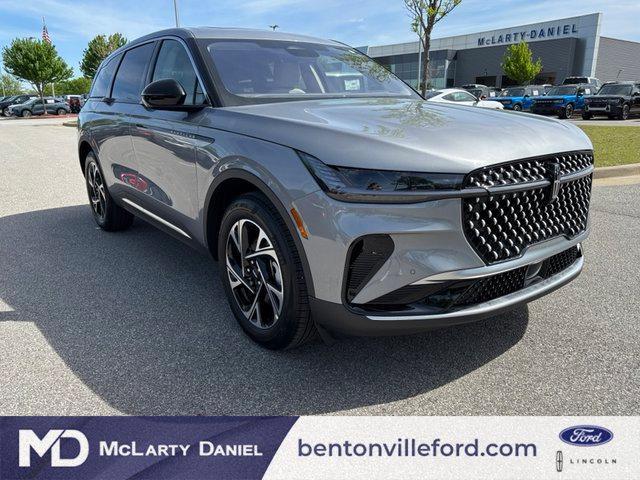new 2025 Lincoln Nautilus car, priced at $56,307