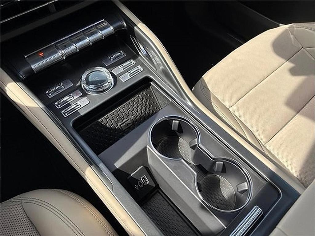 new 2025 Lincoln Nautilus car, priced at $53,343