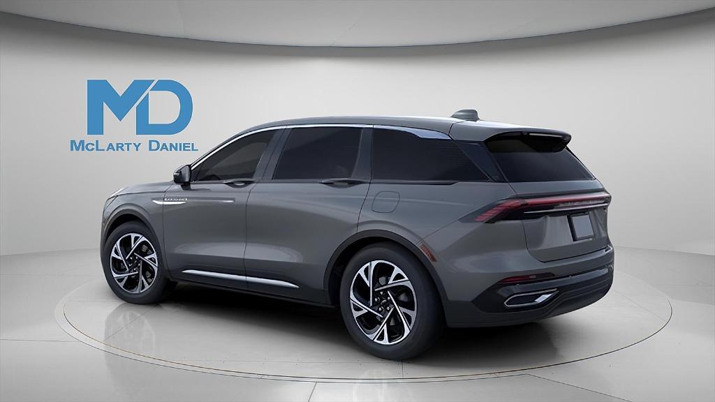 new 2025 Lincoln Nautilus car, priced at $53,343