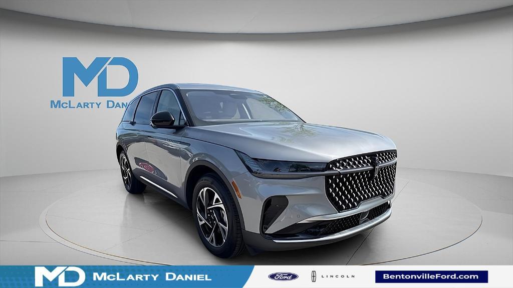 new 2025 Lincoln Nautilus car, priced at $53,343
