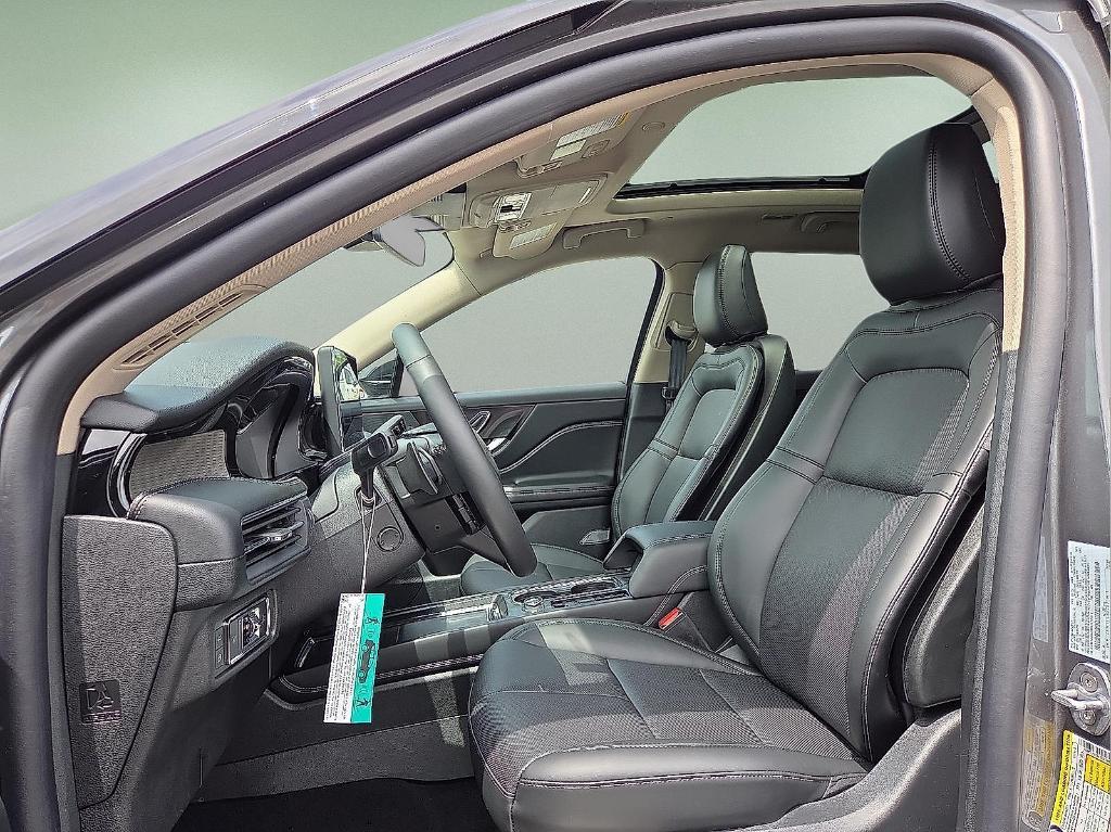 new 2025 Lincoln Corsair car, priced at $55,580