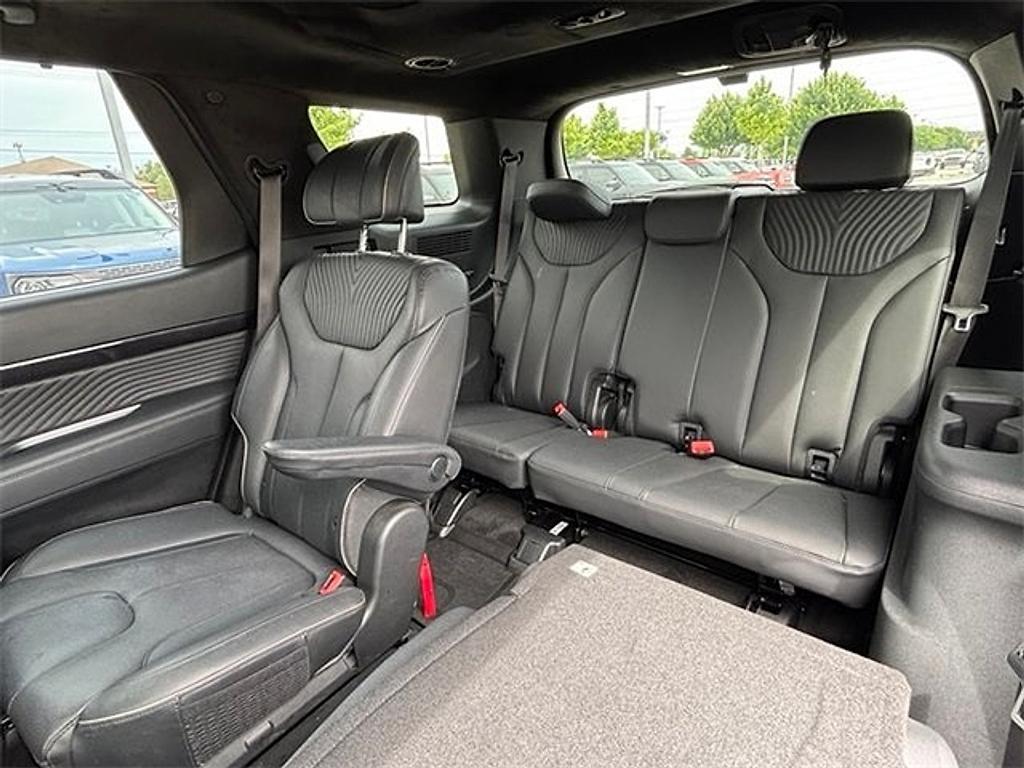 used 2023 Hyundai Palisade car, priced at $39,295