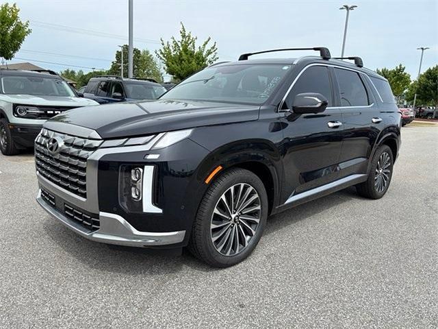 used 2023 Hyundai Palisade car, priced at $40,606