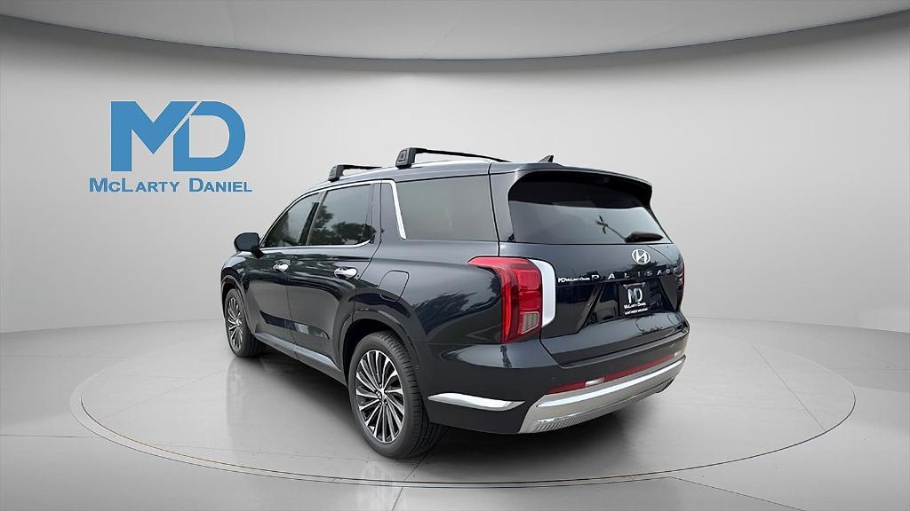 used 2023 Hyundai Palisade car, priced at $38,935