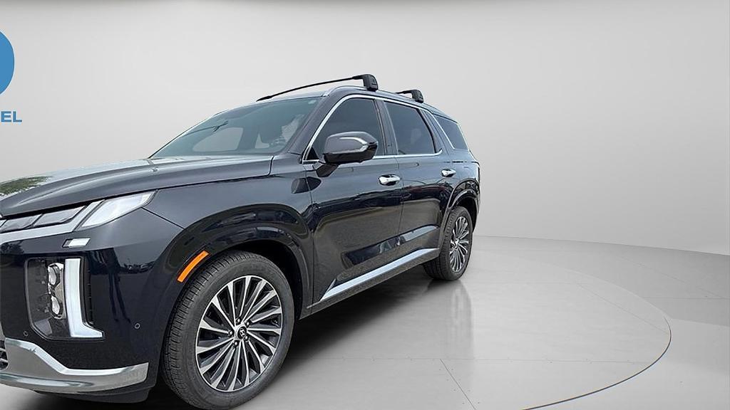 used 2023 Hyundai Palisade car, priced at $38,935