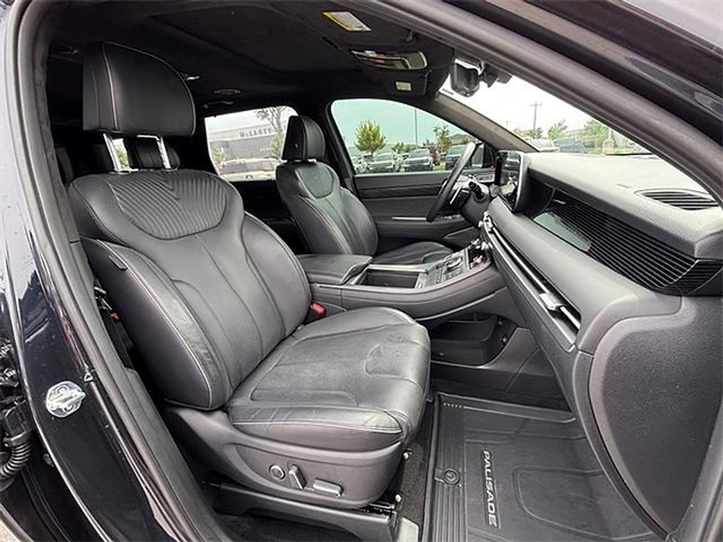 used 2023 Hyundai Palisade car, priced at $39,295