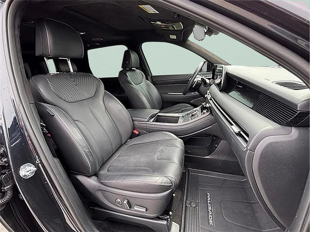 used 2023 Hyundai Palisade car, priced at $38,935