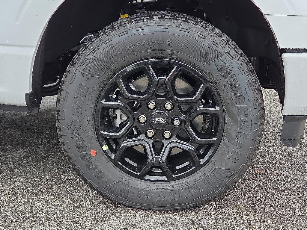 new 2025 Ford F-150 car, priced at $53,470