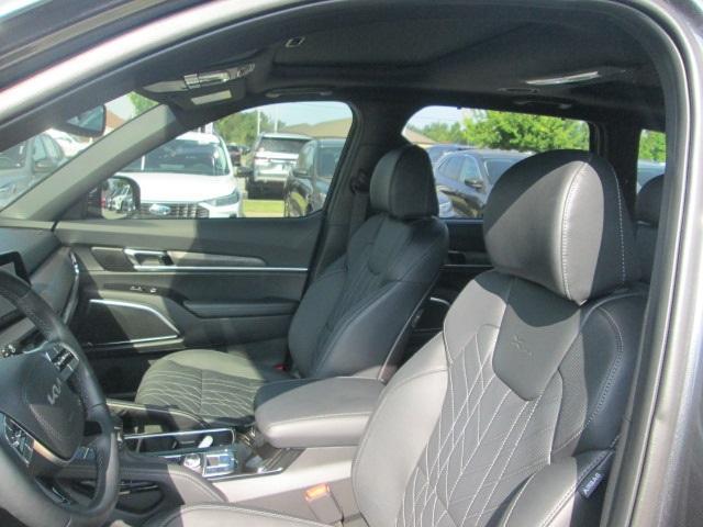 used 2024 Kia Telluride car, priced at $44,676