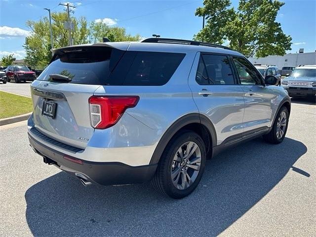 used 2021 Ford Explorer car, priced at $29,556