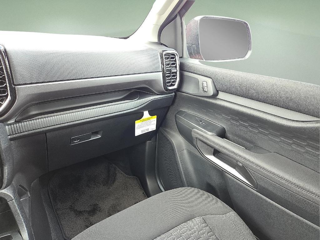 new 2025 Ford Ranger car, priced at $37,337
