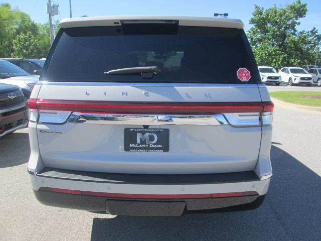 new 2024 Lincoln Navigator L car, priced at $91,340