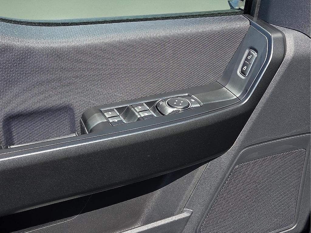 new 2025 Ford F-150 car, priced at $45,702