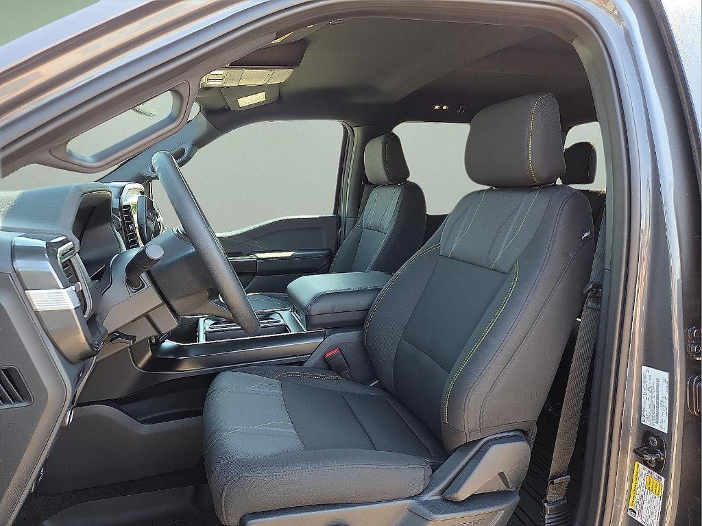 new 2025 Ford F-150 car, priced at $45,702