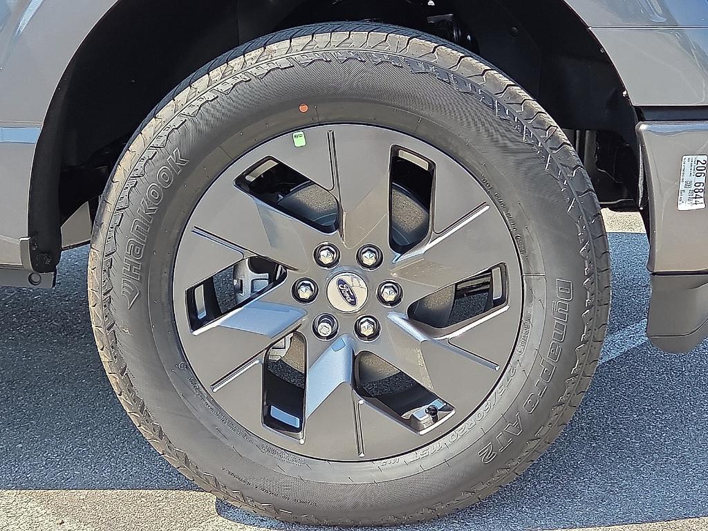 new 2025 Ford F-150 car, priced at $45,702