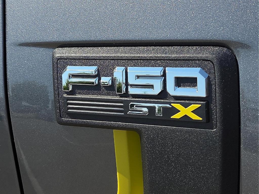 new 2025 Ford F-150 car, priced at $45,702
