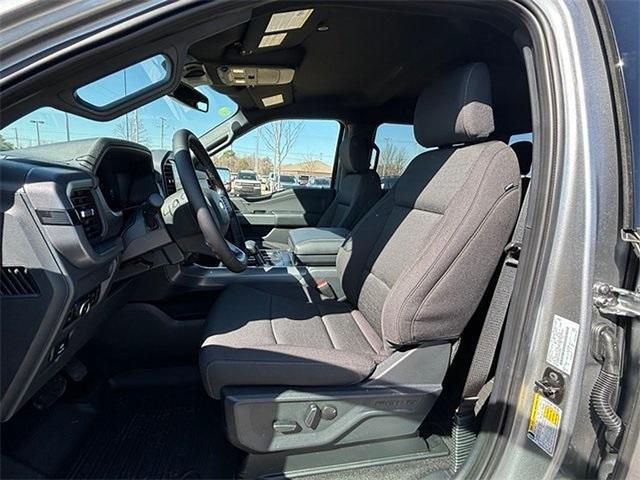 new 2025 Ford F-150 car, priced at $51,472